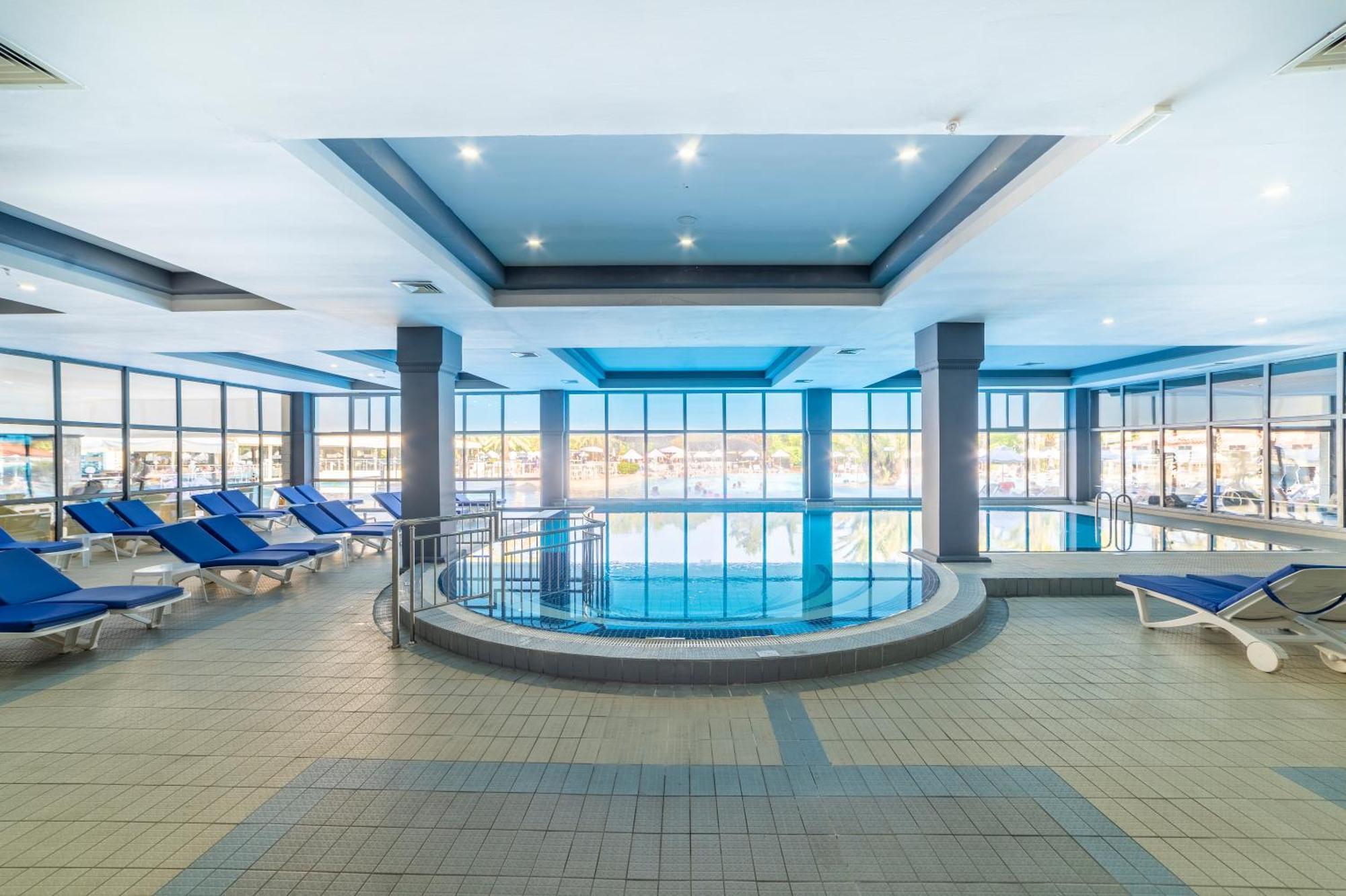 Queen'S Park Goynuk Hotel Kemer Exterior foto