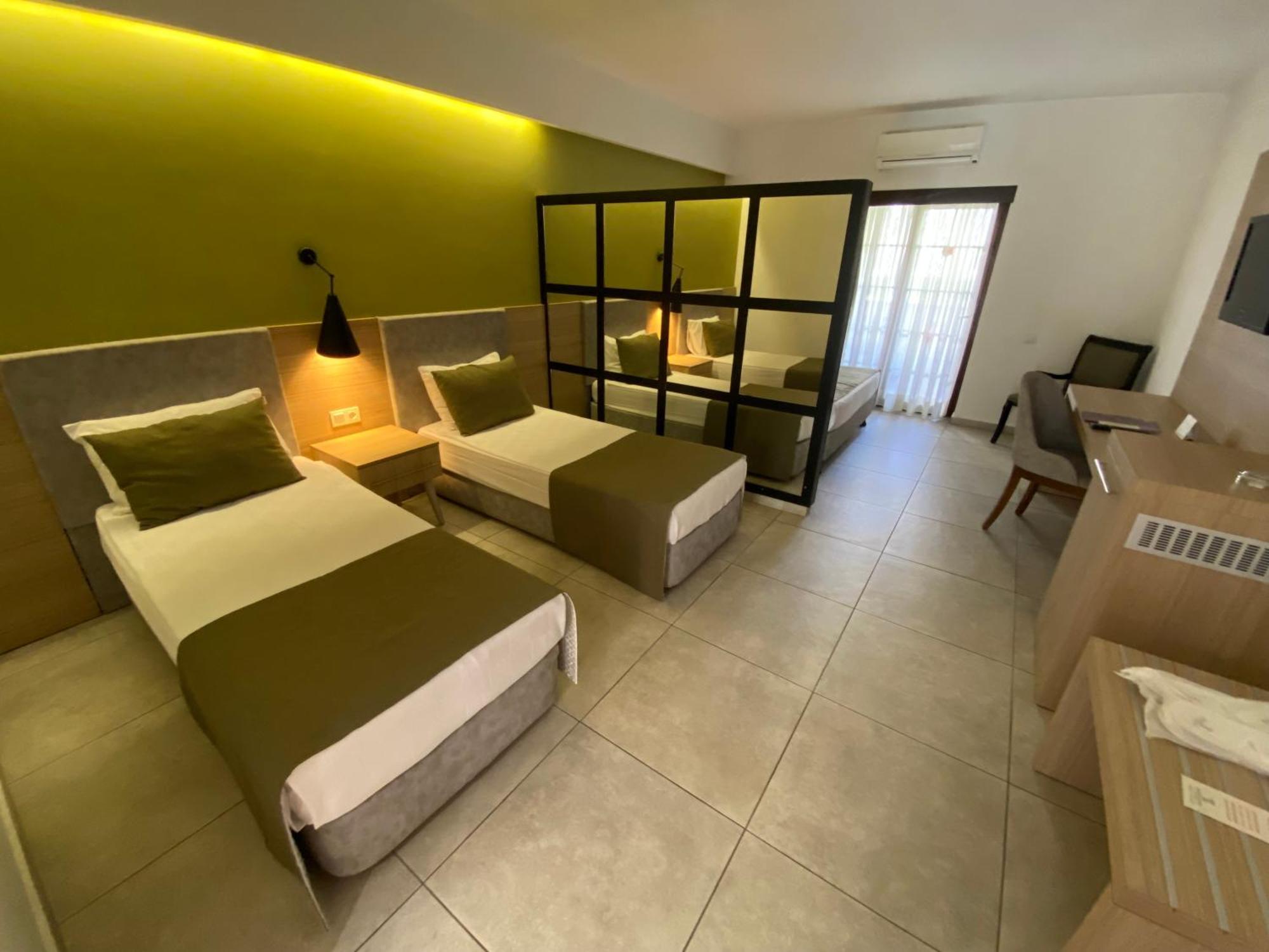 Queen'S Park Goynuk Hotel Kemer Cameră foto